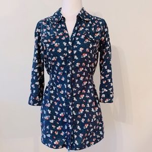 TRAMP Blue Floral Snap Front Shirt Size Small